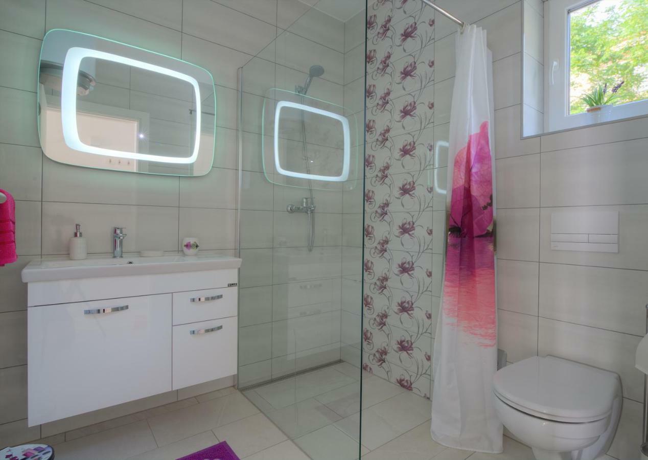 Tri Srice Apartman Zengg Kültér fotó